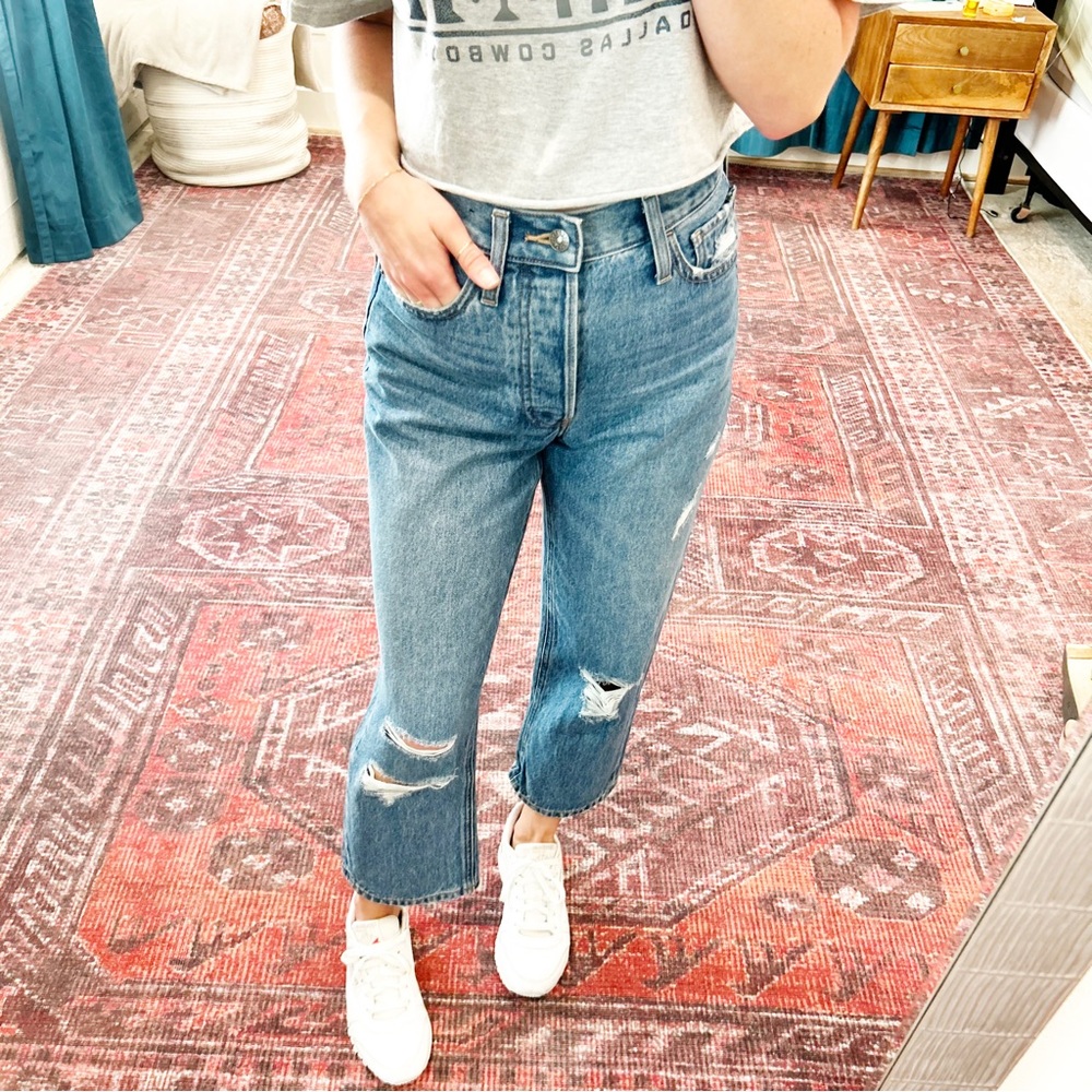 ✨NWOT Express High Waist Cropped Dad Jean
